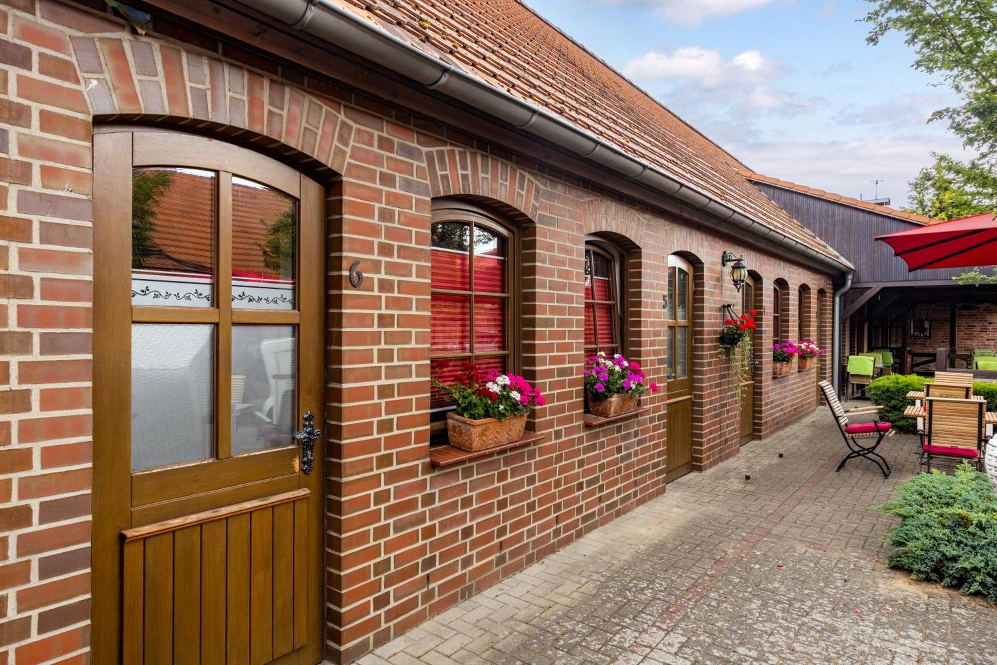 Landhotel Zur Schmiede Göhren-Lebbin Exterior foto